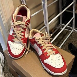 Nike Dunks Sport Sail Red/ medium Brown /Straw size 10